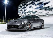 Cupê MASERATI GRANTURISMO MC STRADALE 4.7 V8 AT 2015