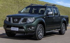 Picape NISSAN FRONTIER CD SV ATTACK 4X4 MT 2.5 16V TDI 2013