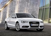 Cupê AUDI A5 COUPE AMBITION 2.0 16V TFSI QUATTRO STRONIC 2013