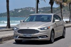 Sedã FORD FUSION TITANIUM HYBRID 2.0 16V 2014