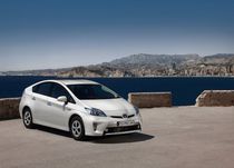 Hatchback TOYOTA PRIUS HIBRIDO 1.8 16V 2014