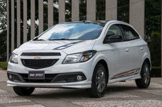 Hatchback CHEVROLET ONIX EFFECT 1.4 8V MT FLEX 2016