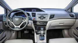 Sedã HONDA CIVIC LXS 1.8 CVT FLEX 2014
