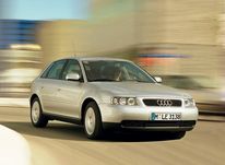 Hatchback AUDI A3 1.6 8V 4P 2002