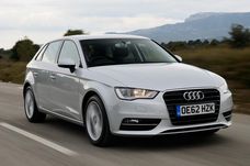 Hatchback AUDI A3 SPORTBACK ATTRACTION 1.4 TFSI STRONIC 4P 2013