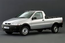 Picape FIAT STRADA CS FIRE 1.4 8V FLEX 2006