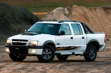 Picape CHEVROLET S-10 CD RODEIO 4x2 2.8 TB-ELETR 2010