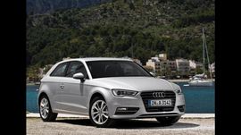 Hatchback AUDI A3 SPORT 1.8 TFSI STRONIC 2P 2013